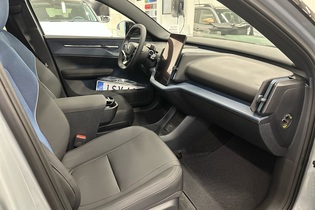 heti ajoon Volvo EX30 Cross Country