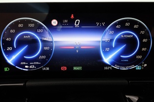 heti ajoon Mercedes-Benz EQA