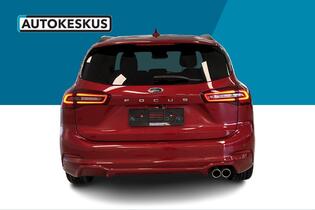 heti ajoon Ford Focus