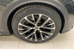 heti ajoon Mercedes-Benz E