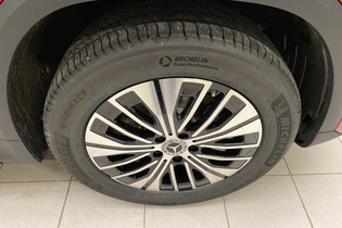 heti ajoon Mercedes-Benz EQA