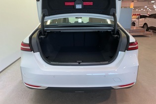 heti ajoon BMW i5
