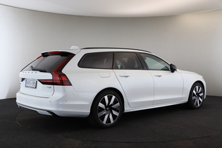 heti ajoon Volvo V90