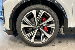 heti ajoon Audi SQ6 e-tron