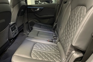 heti ajoon Audi Q7