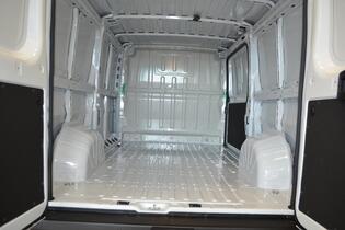 heti ajoon Opel Movano