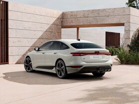 heti ajoon Audi A6 e-tron