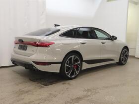 heti ajoon Audi A6 e-tron