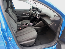 heti ajoon Peugeot e-208