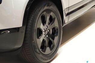 heti ajoon Land Rover Defender