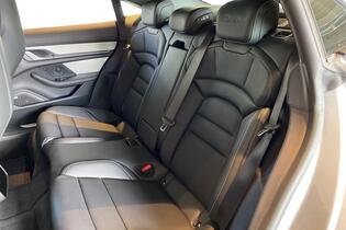 heti ajoon Porsche Taycan