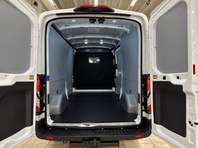 heti ajoon Ford Transit