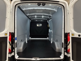 heti ajoon Ford Transit