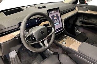 heti ajoon Volvo EX90