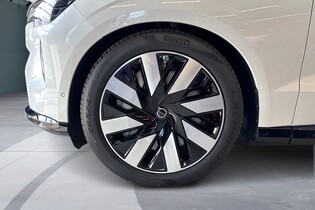 heti ajoon Volvo EX90