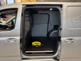 heti ajoon Ford Transit Connect