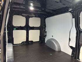 heti ajoon Ford Transit Custom