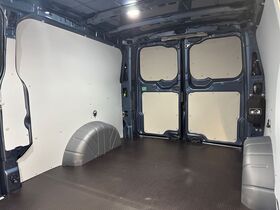 heti ajoon Ford Transit Custom