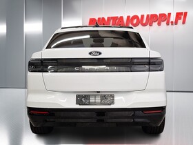 heti ajoon Ford Capri