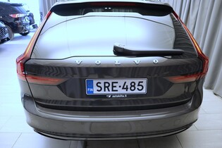 heti ajoon Volvo V90