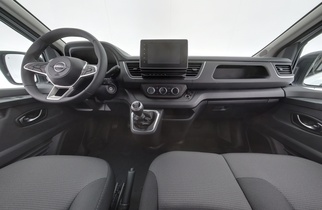 heti ajoon Nissan Primastar