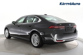 heti ajoon BMW i5
