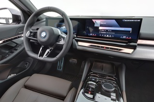 heti ajoon BMW i5