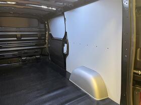 heti ajoon Nissan Primastar