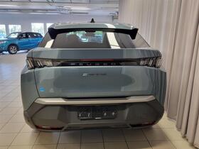 heti ajoon Peugeot E-3008