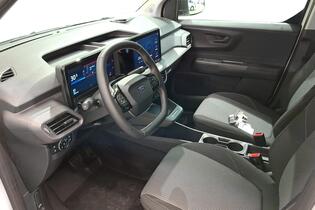 heti ajoon Ford Transit Courier