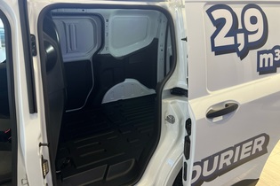 heti ajoon Ford Transit Courier