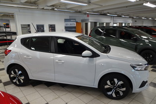 heti ajoon Dacia Sandero