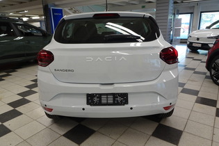 heti ajoon Dacia Sandero