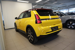 heti ajoon Renault 5