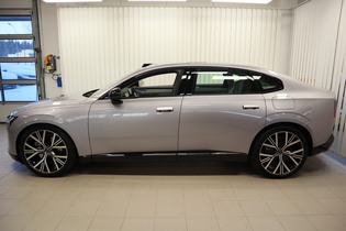 heti ajoon Volvo ES90