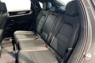 heti ajoon Porsche Cayenne