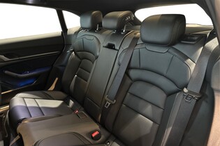 heti ajoon Porsche Taycan