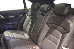 heti ajoon Porsche Taycan