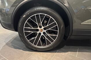 heti ajoon Porsche Macan