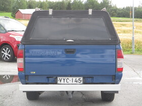 Nissan Pickup vaihtoauto