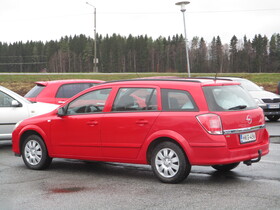 Opel Astra vaihtoauto