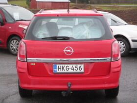 Opel Astra vaihtoauto