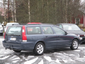 Volvo V70 vaihtoauto
