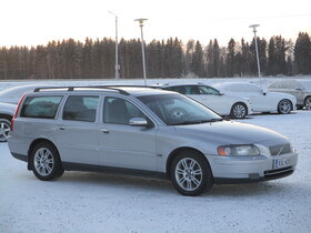 Volvo V70 vaihtoauto