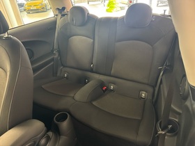 Mini Hatchback vaihtoauto