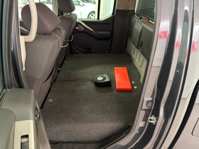 Nissan Navara vaihtoauto