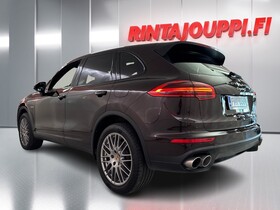 Porsche Cayenne vaihtoauto