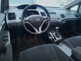 Honda Civic vaihtoauto