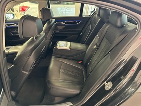 BMW 740 vaihtoauto