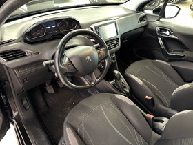 Peugeot 208 vaihtoauto